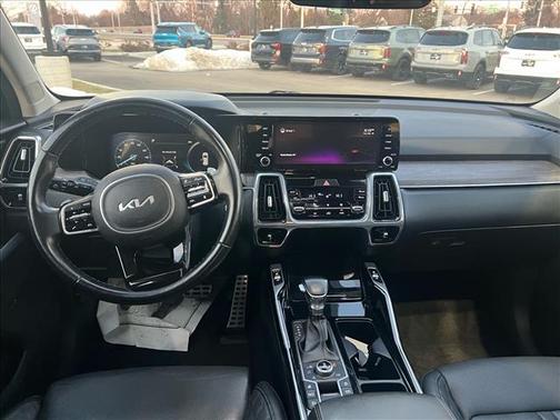 2022 Kia Sorento SX