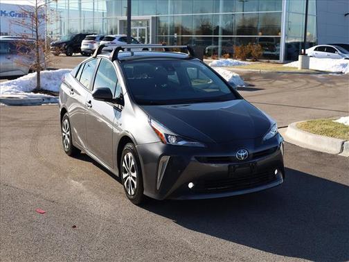 2020 Toyota Prius LE