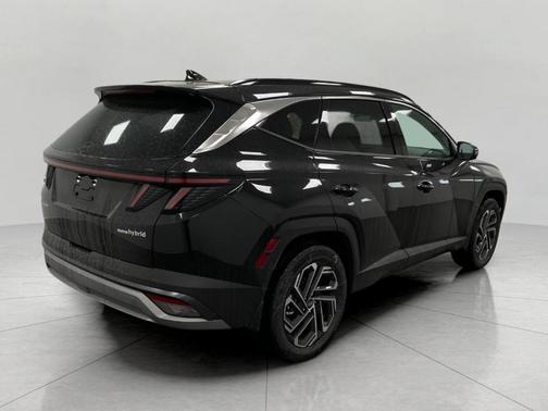 Ash Black 2026 Hyundai TUCSON Hybrid Limited