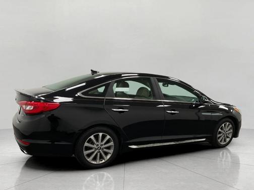 2017 Hyundai SONATA Limited
