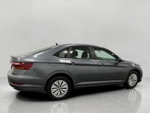 Platinum Gray Metallic 2019 Volkswagen Jetta 1.4T S