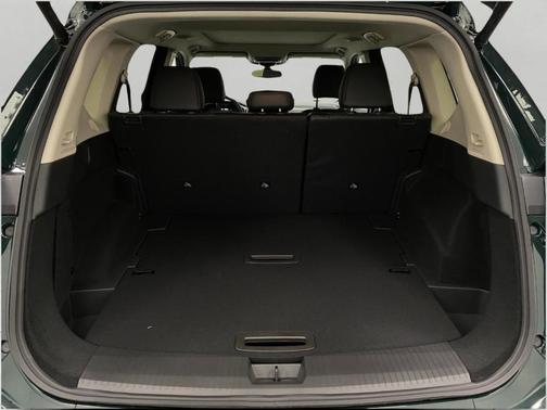 Obsidian Green 2026 Nissan Rogue Platinum