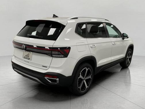 2025 Volkswagen Taos 1.5T SEL