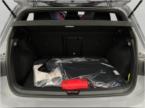 2025 Volkswagen Golf GTI 2.0T Autobahn