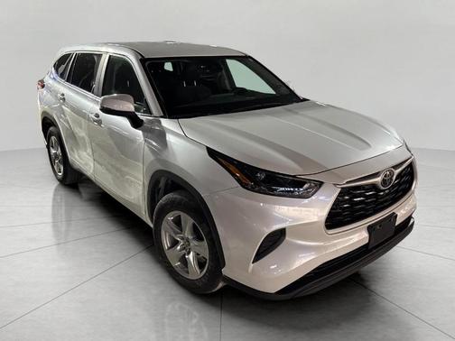 2023 Toyota Highlander 