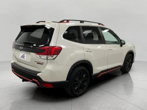 Crystal White Pearl 2019 Subaru Forester Sport