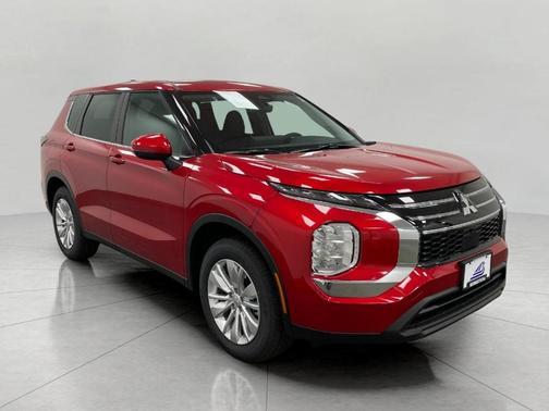 2025 Mitsubishi Outlander ES