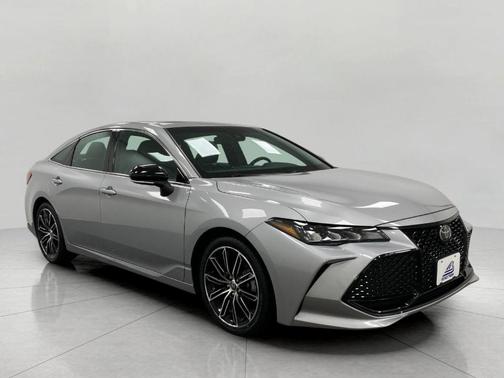 2020 Toyota Avalon XSE