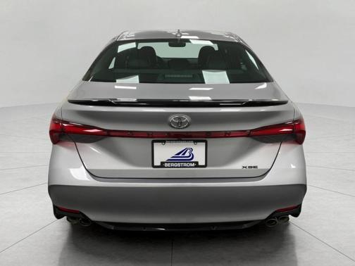 2020 Toyota Avalon XSE