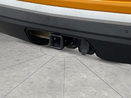 Orange Burst Metallic 2018 Chevrolet Equinox Premier