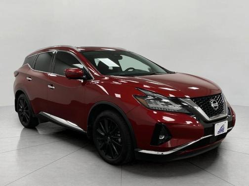 Red 2020 Nissan Murano SL