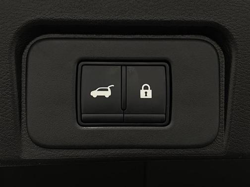 Everest White P 2026 Nissan Rogue Rock Creek