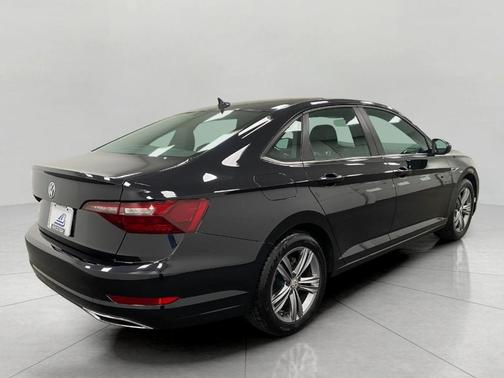 2020 Volkswagen Jetta 1.4T R-Line