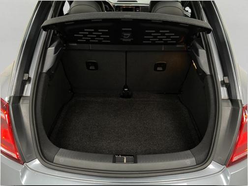 2017 Volkswagen Beetle 1.8T SE