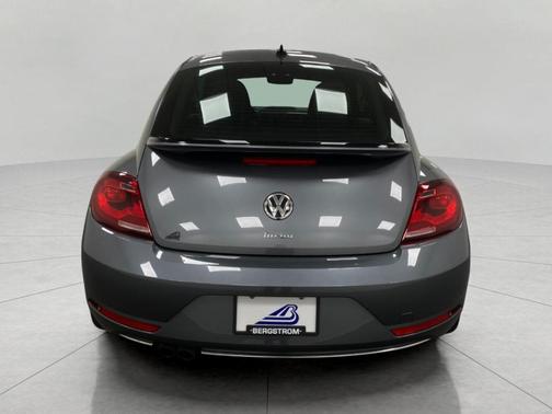 2017 Volkswagen Beetle 1.8T SE