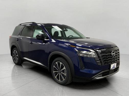 Deep Ocean Blue 2026 Nissan Pathfinder Platinum