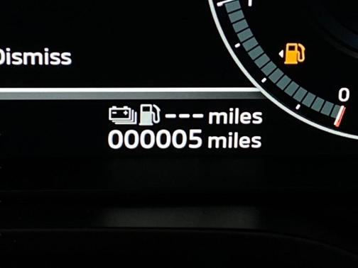 2025 Mitsubishi Outlander PHEV SE