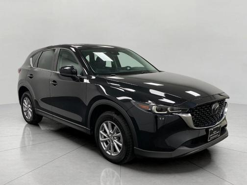 2022 Mazda CX-5 2.5 S Preferred Package