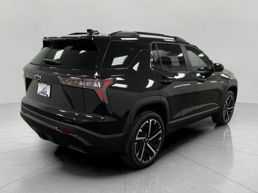 Mosaic Black Metallic 2026 Chevrolet Equinox RS