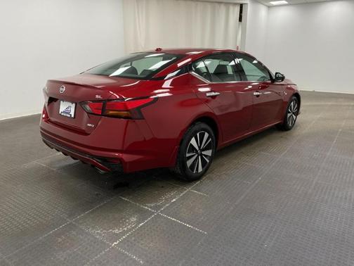 Scarlet Ember 2020 Nissan Altima 2.5 SL