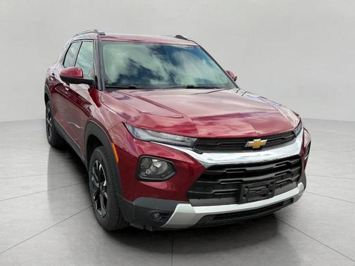 Red 2022 Chevrolet Trailblazer LT