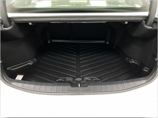 2016 Hyundai Azera Base