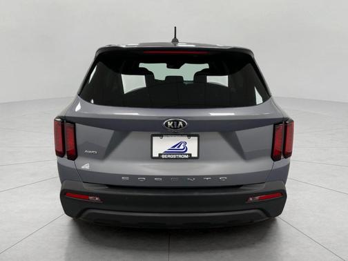 2021 Kia Sorento LX