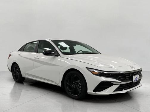 2026 Hyundai ELANTRA SEL