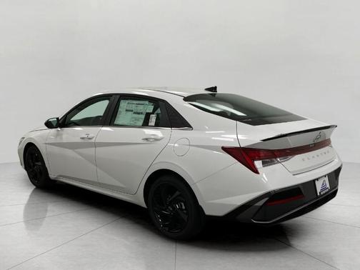 2026 Hyundai ELANTRA SEL