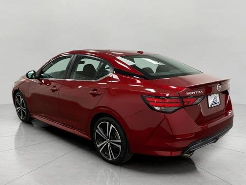 2022 Nissan Sentra SR