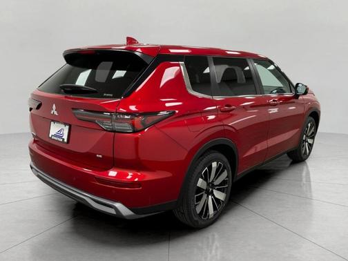 Diamond Red 2026 Mitsubishi Outlander Ralliart