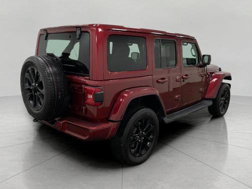 2021 Jeep Wrangler Unlimited Sahara Altitude
