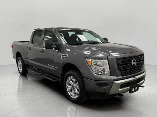 2023 Nissan Titan XD SV