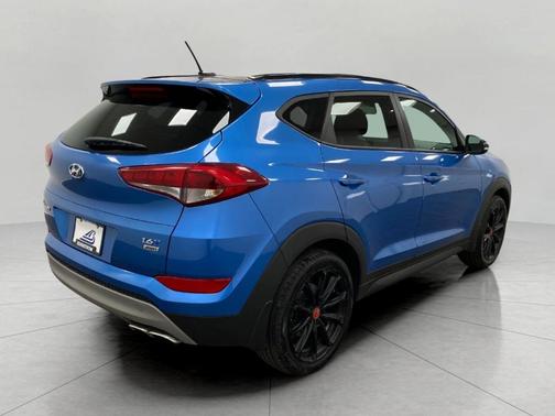 2017 Hyundai TUCSON Night