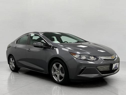 Silver 2018 Chevrolet Volt LT