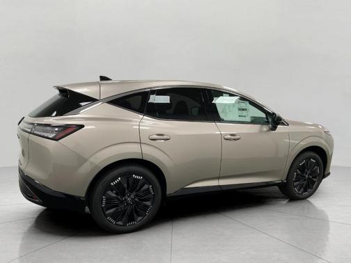 Champagne 2026 Nissan Murano Platinum
