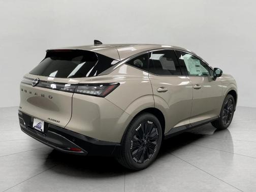 Champagne 2026 Nissan Murano Platinum