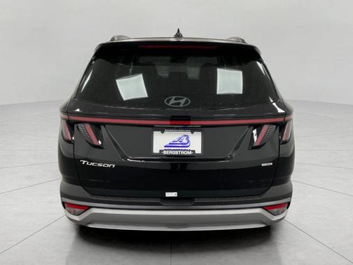 Phantom Black 2026 Hyundai TUCSON Limited