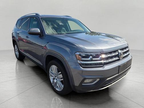 Platinum Gray Metallic 2019 Volkswagen Atlas 3.6L SEL