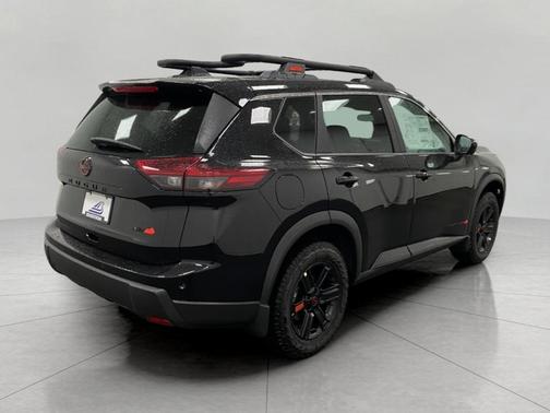Super Black 2026 Nissan Rogue