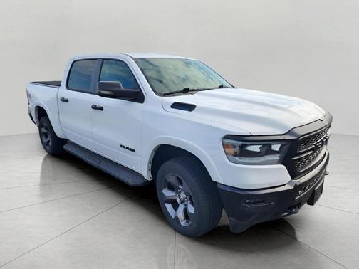 Bright White Clearcoat 2023 RAM 1500 Big Horn