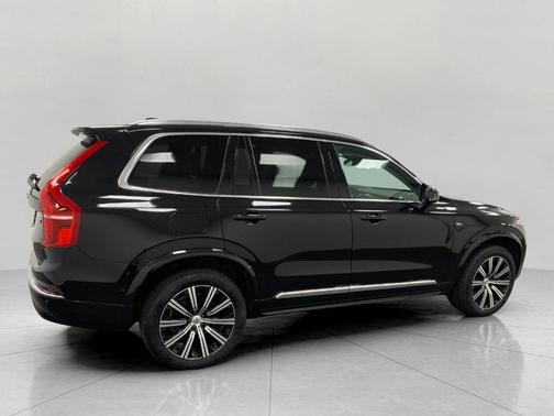 2023 Volvo XC90 B6 Plus 6-Seater