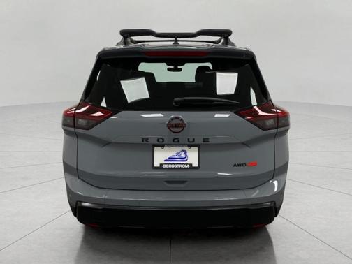 Boulder Gray Metallic 2026 Nissan Rogue Rock Creek