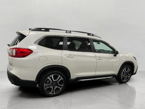 Crystal White Pearl 2026 Subaru Ascent Limited
