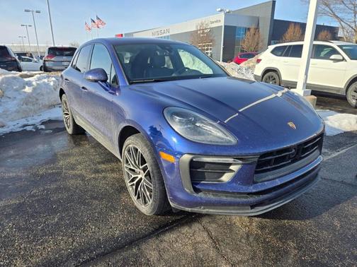 2024 Porsche Macan 