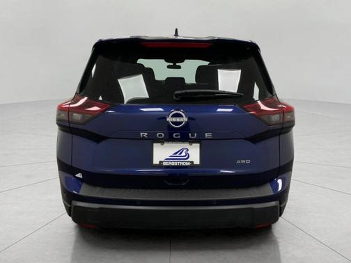 Deep Ocean Blue 2025 Nissan Rogue SV