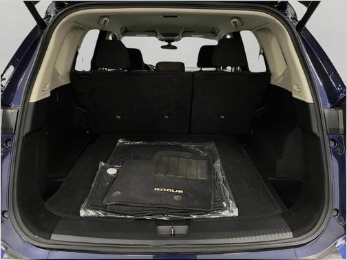 Deep Ocean Blue 2025 Nissan Rogue SV