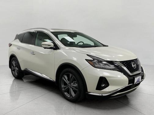 White 2021 Nissan Murano Platinum