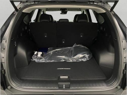 Phantom Black 2026 Hyundai TUCSON SEL