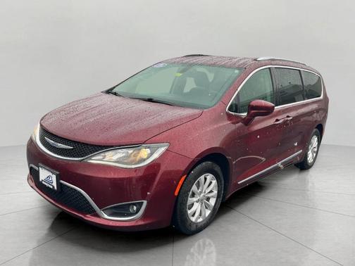 2018 Chrysler Pacifica Touring-L Plus